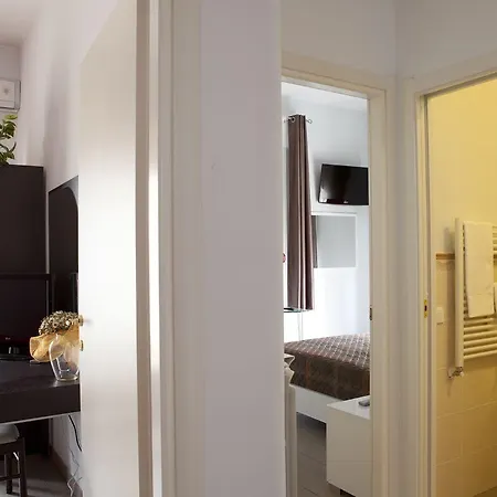 Guest house Vado Al Massimo 3*
