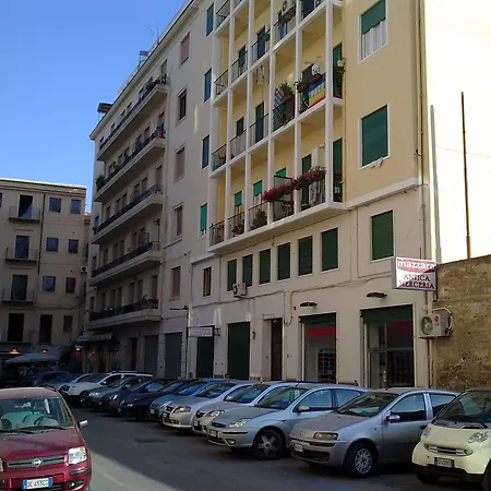 Pensión Vado Al Massimo 3*